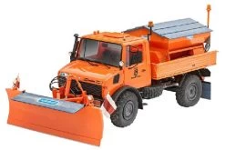 Revell 07438 Mercedes-Benz U 1300 L Winter Service