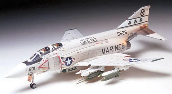 Tamiya 60308 McDonnell F-4 J Phantom II 1 Tamiya 60308 McDonnell F-4 J Phantom II